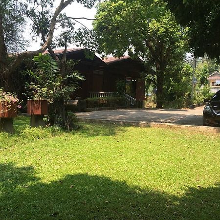 Ban Suan Klang Muang Resort Мехонгсон Екстер'єр фото